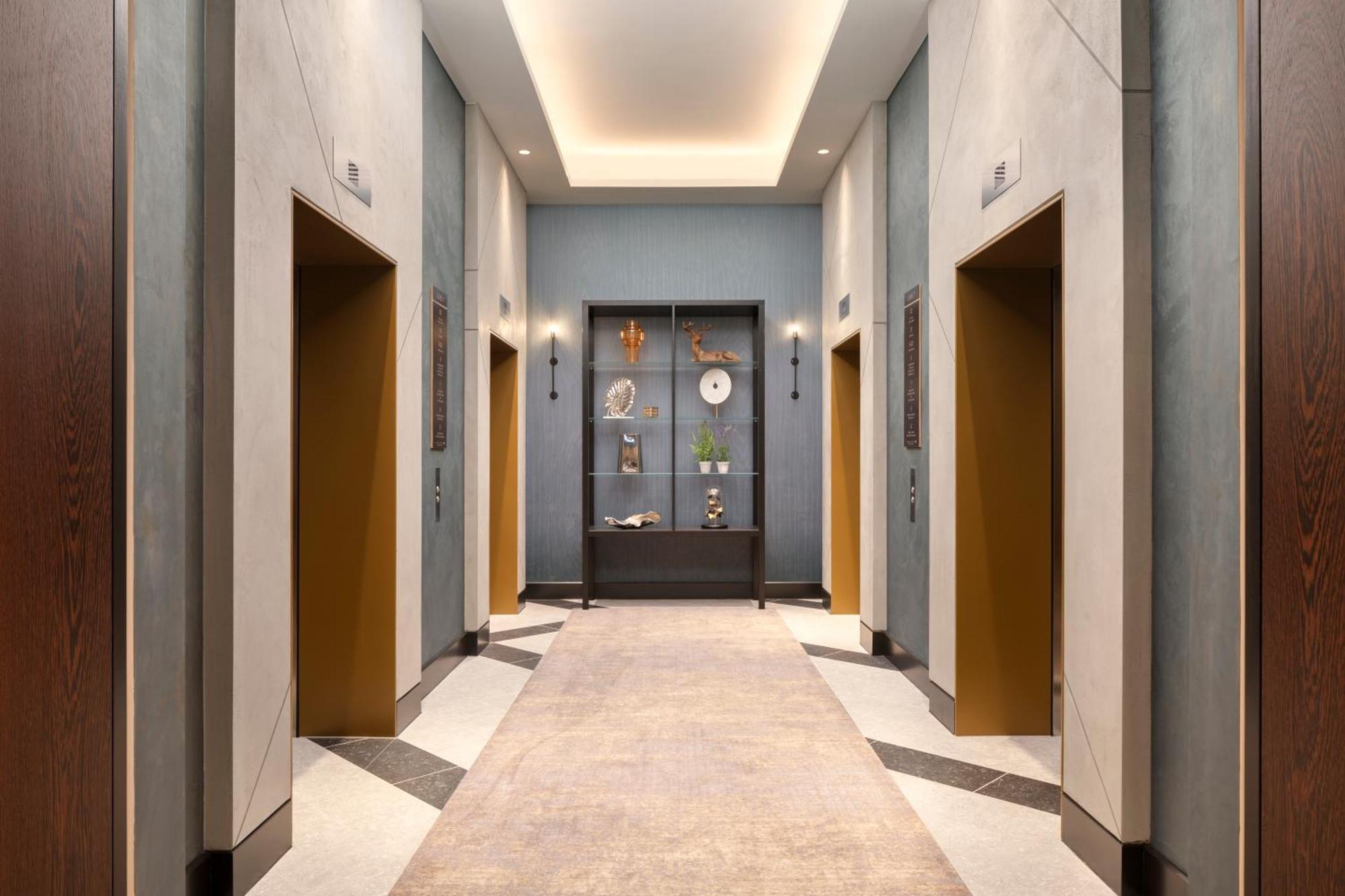 Hilton Woking Hotel Exterior foto