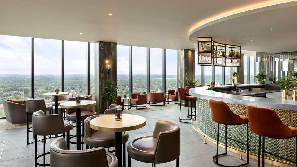 Hilton Woking Hotel Restaurante foto
