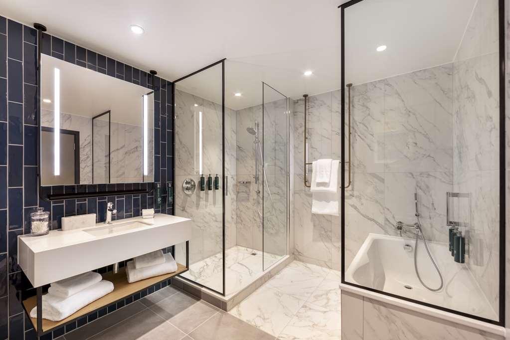 Hilton Woking Hotel Quarto foto